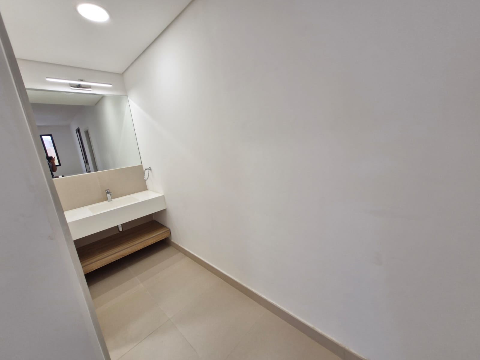 🏰 **Modern Luxury Villa | Sidra District – Roshn**   ✨ *Contemporary Design Blending Elegance, Functionality & Sustainability*  